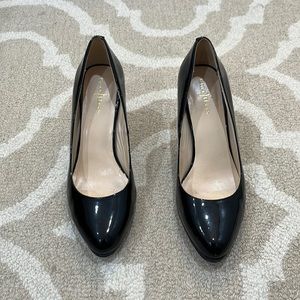 Cole haan black patent leather heels size 6.5